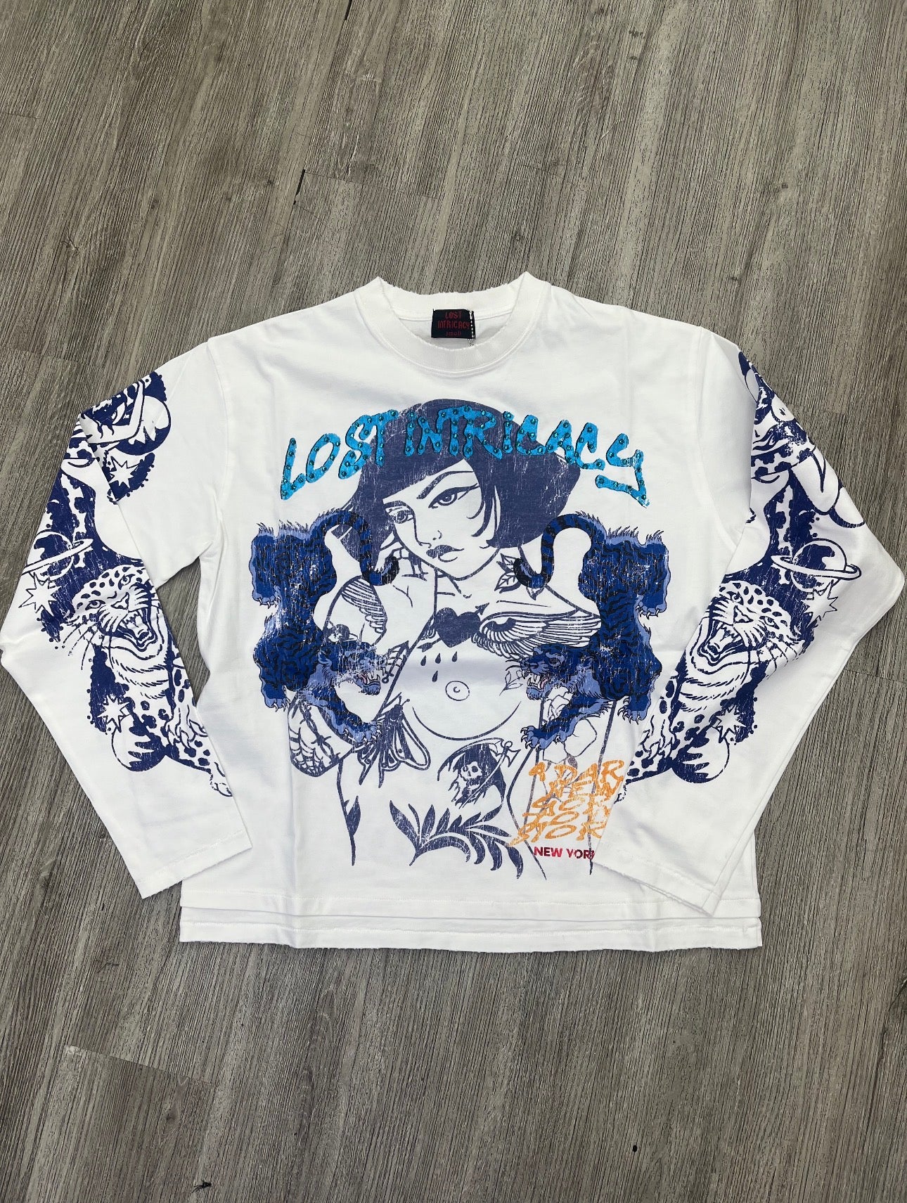 Lost intricacy Longsleeve (White)
