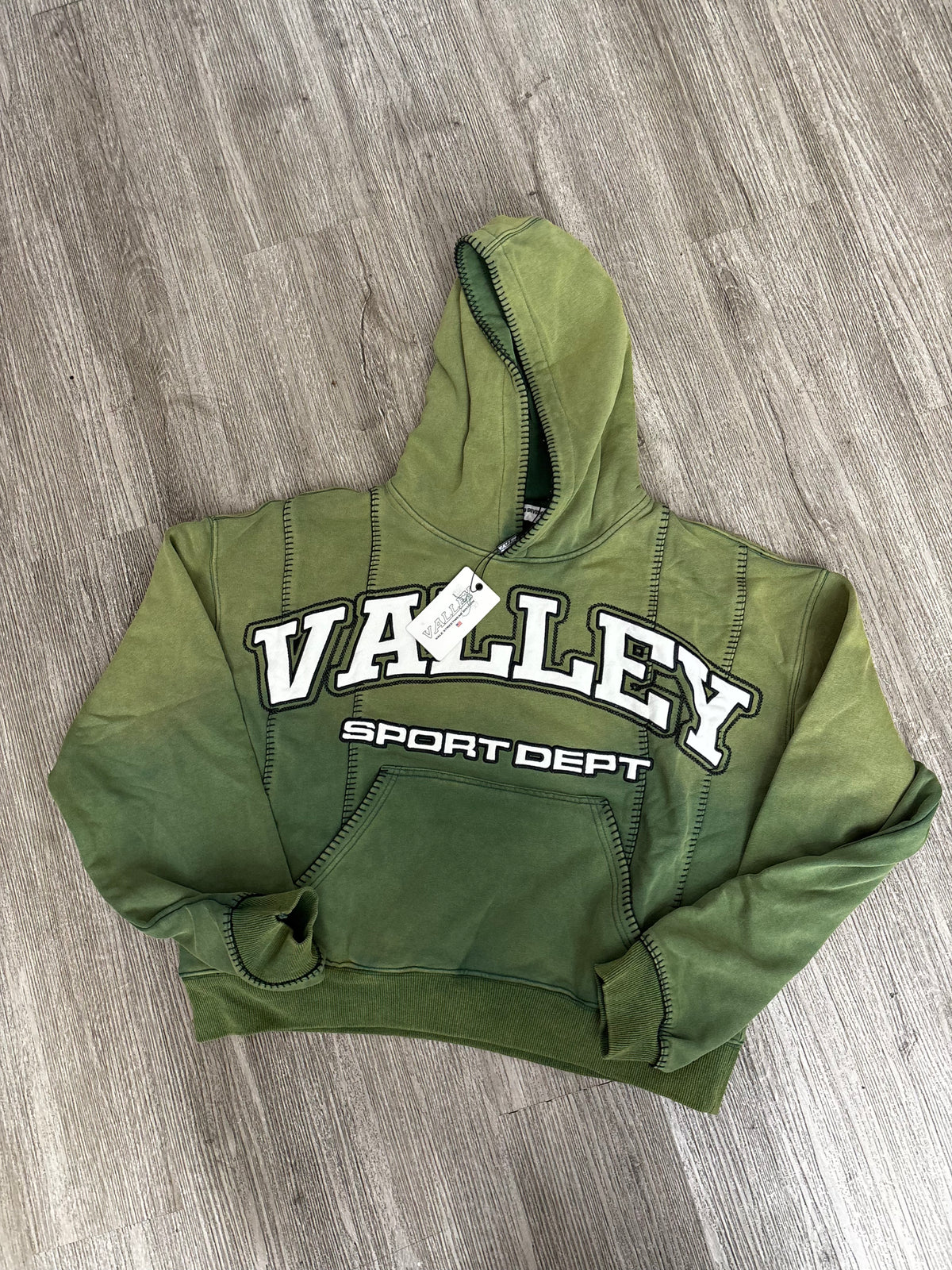 Vale lives hoodie knitted details green