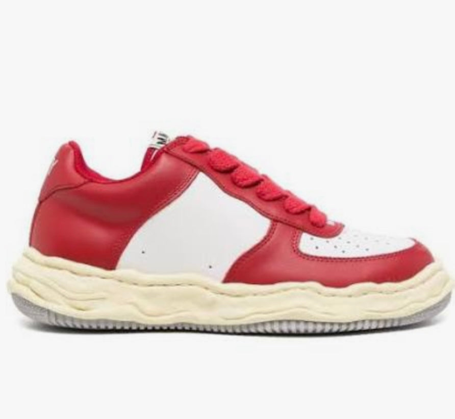 Maison Mihara sneaker Red/white