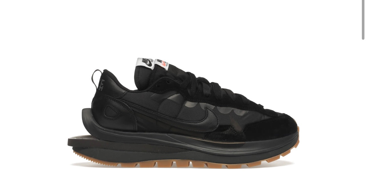 Nike X Sacai vaporwaffle (Black Gum)